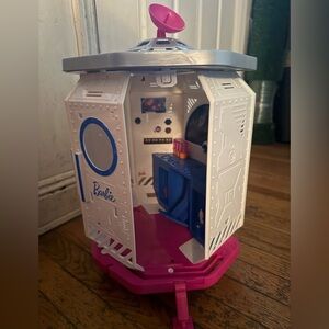 Barbie Space Station